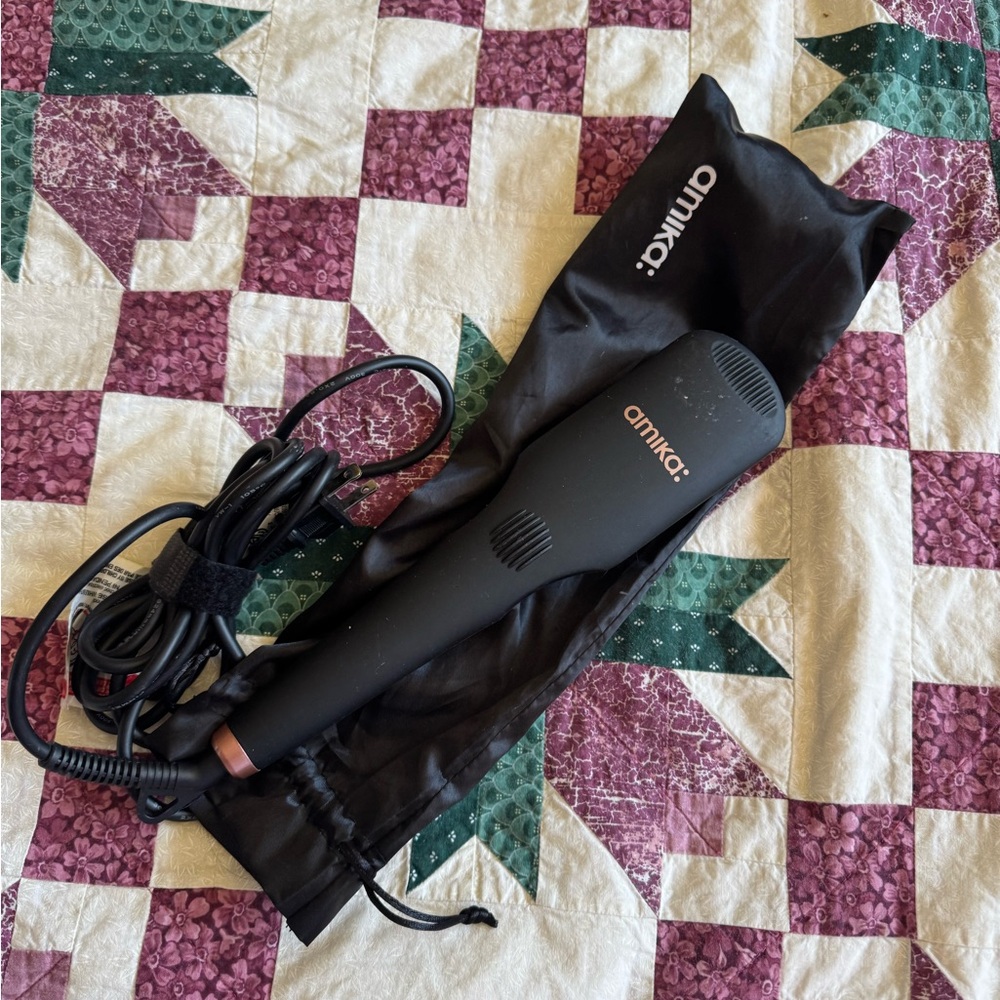 Amika Black Hair Styling Tool